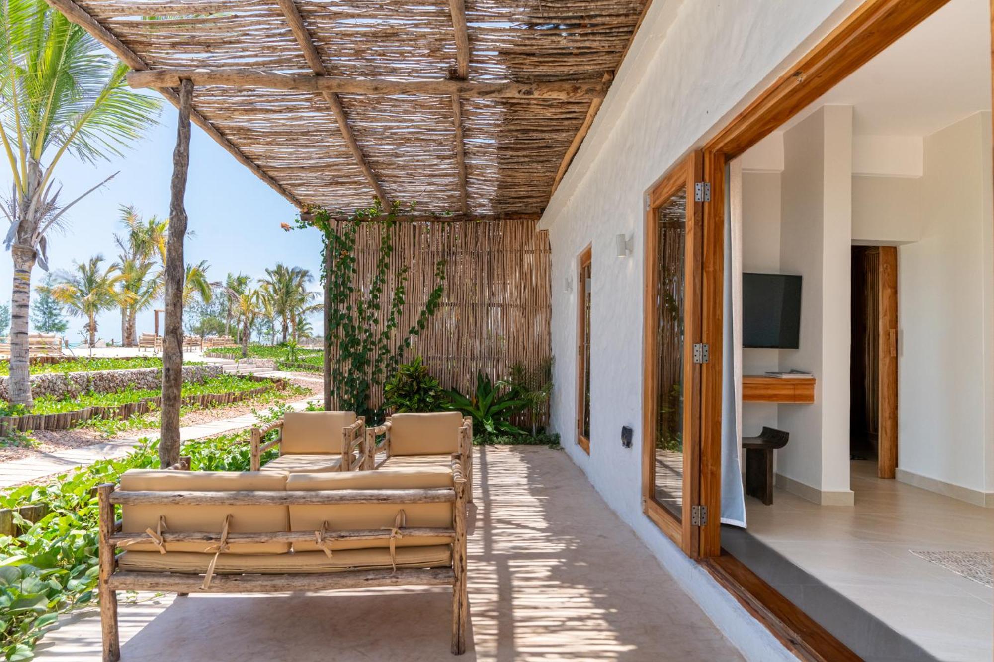 Kaskazi Hotel Zanzibar Джамбиани Экстерьер фото