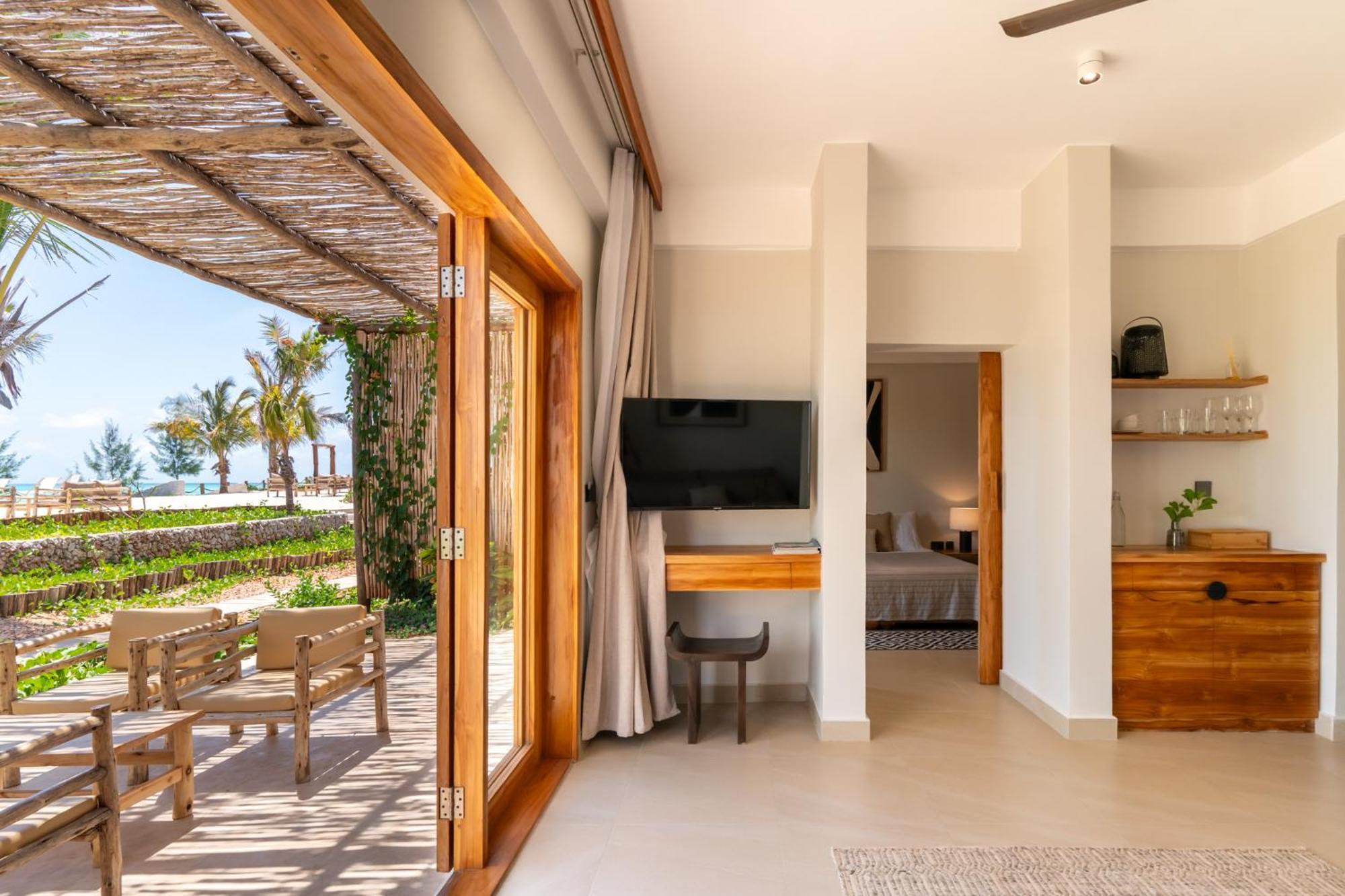 Kaskazi Hotel Zanzibar Джамбиани Экстерьер фото