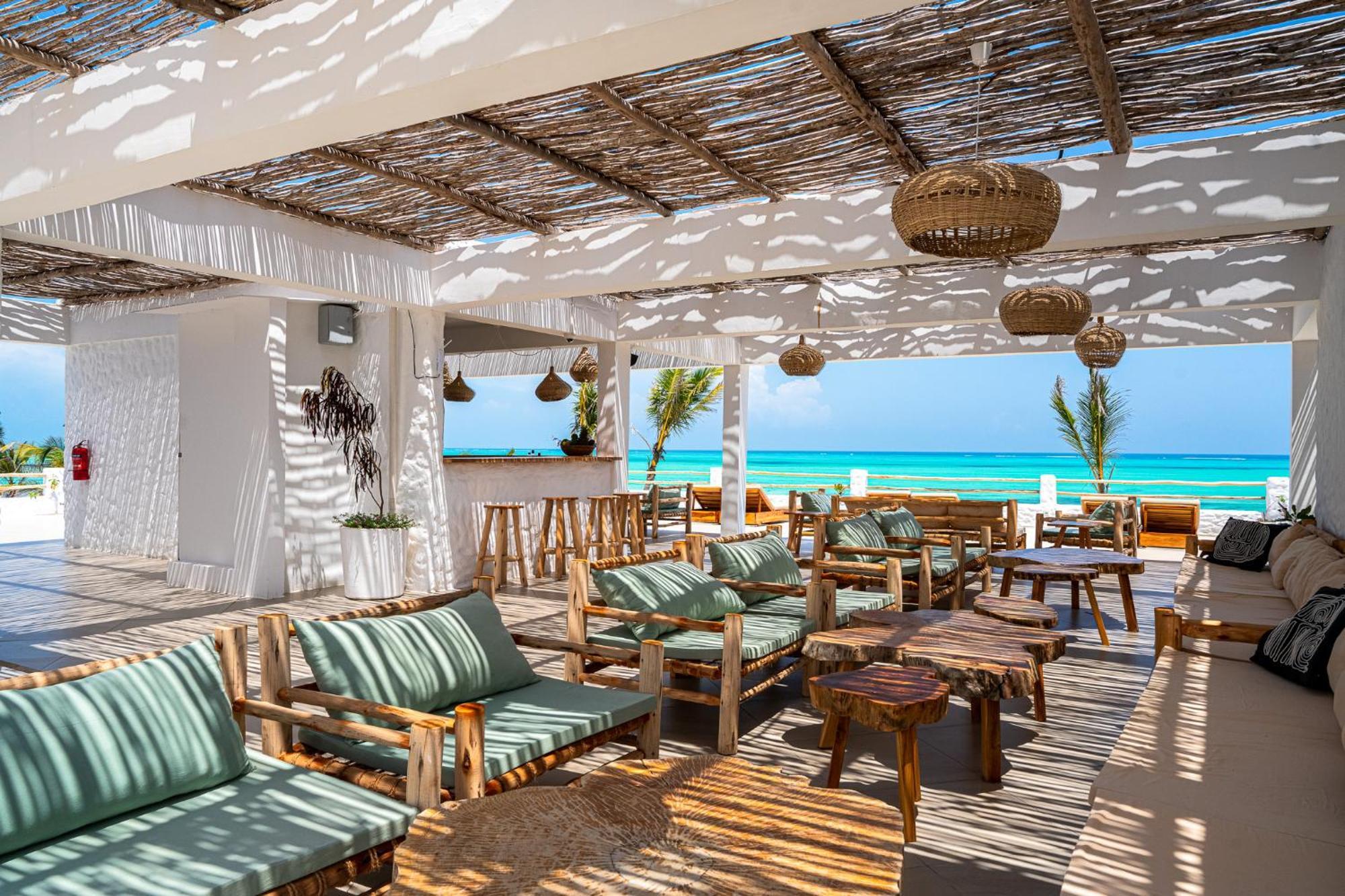 Kaskazi Hotel Zanzibar Джамбиани Экстерьер фото