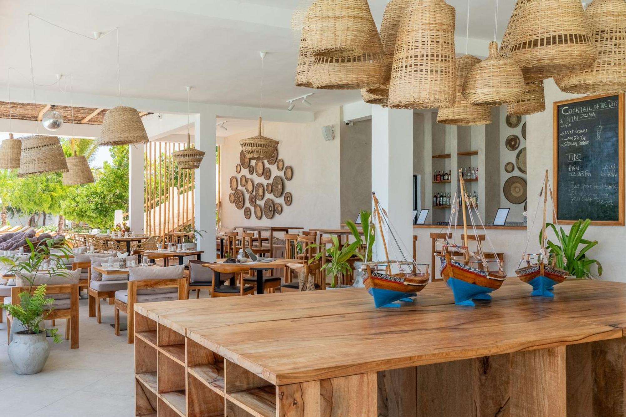 Kaskazi Hotel Zanzibar Джамбиани Экстерьер фото