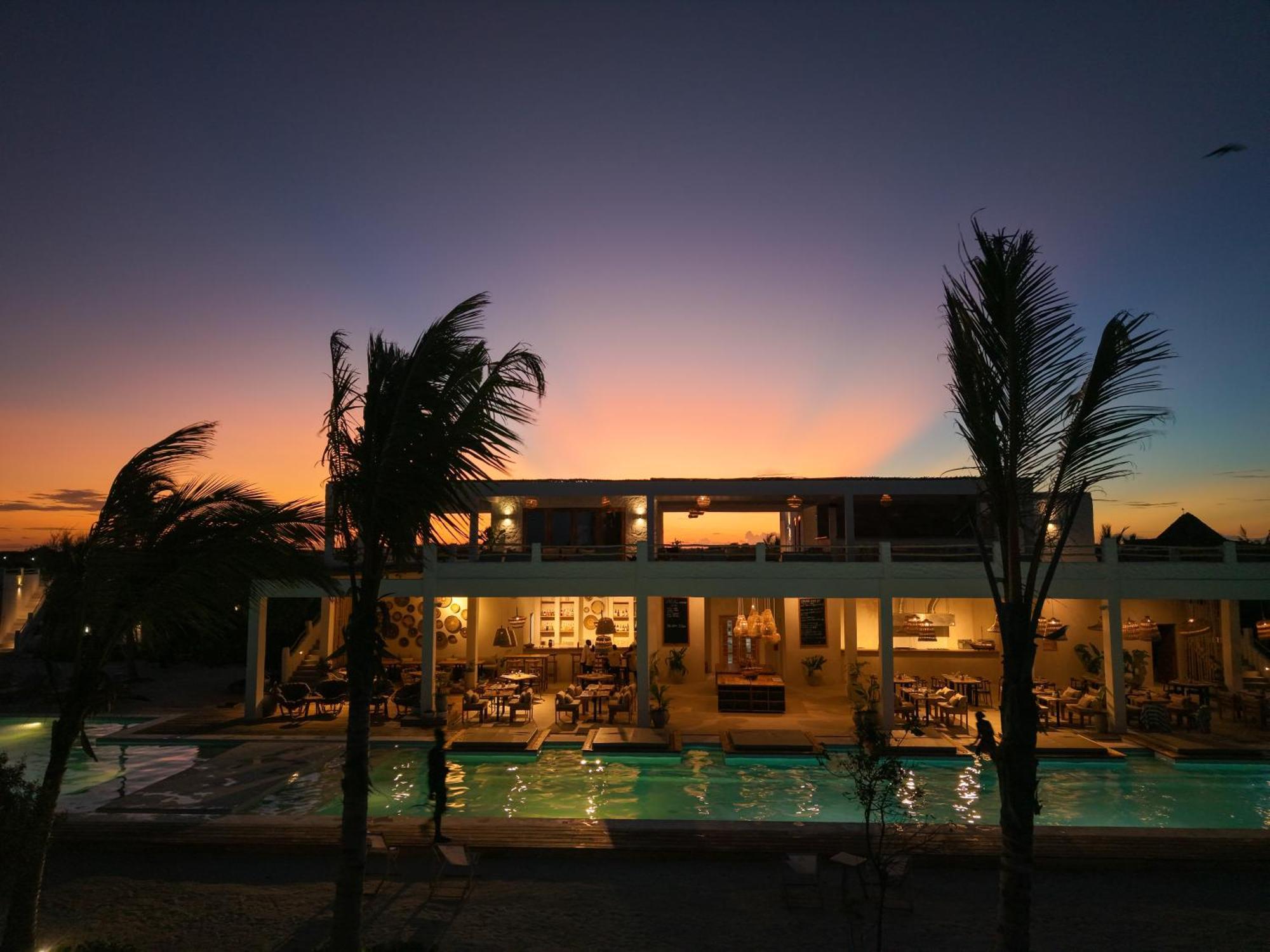 Kaskazi Hotel Zanzibar Джамбиани Экстерьер фото