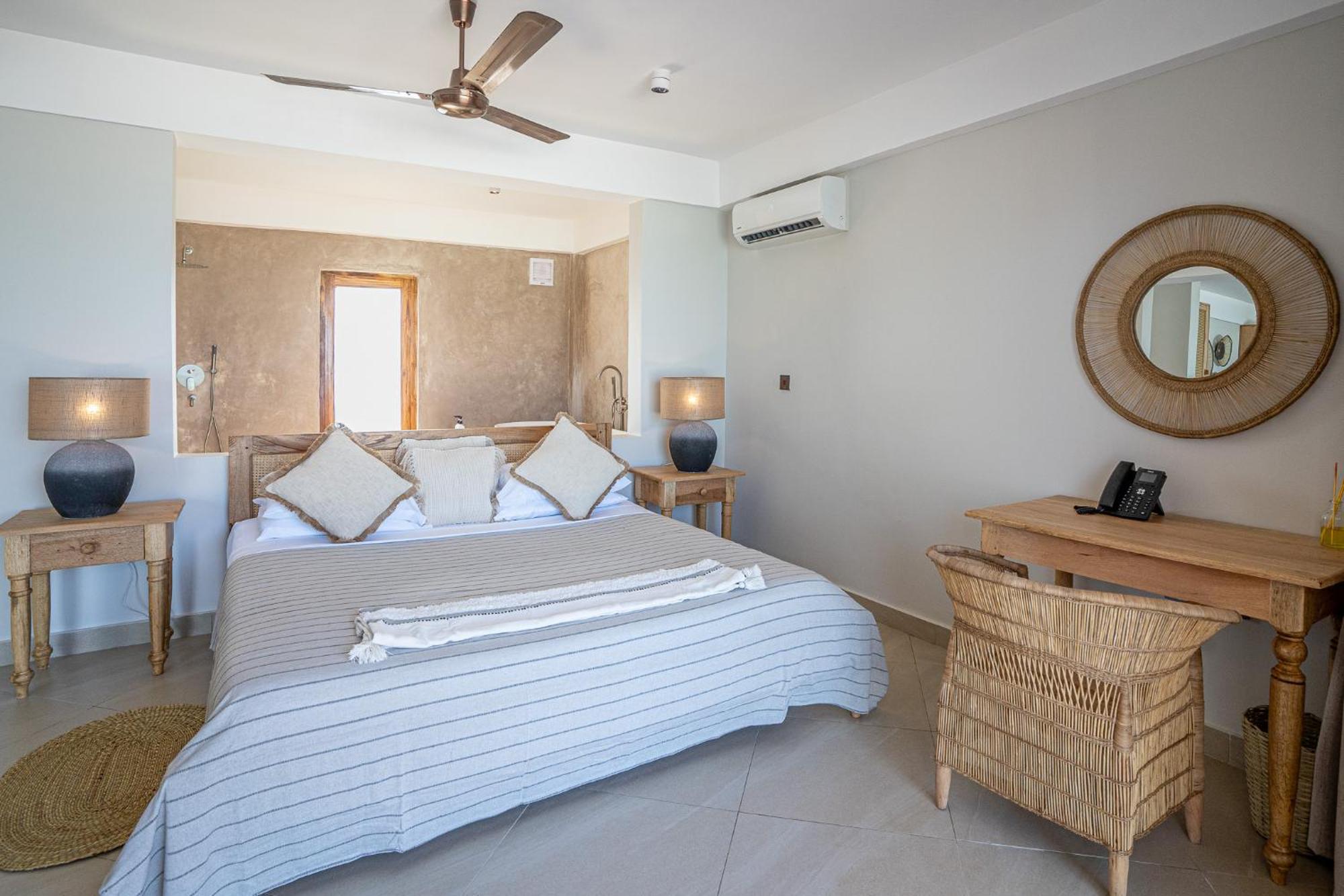 Kaskazi Hotel Zanzibar Джамбиани Экстерьер фото